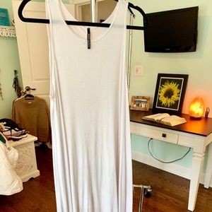 Tank top white dress